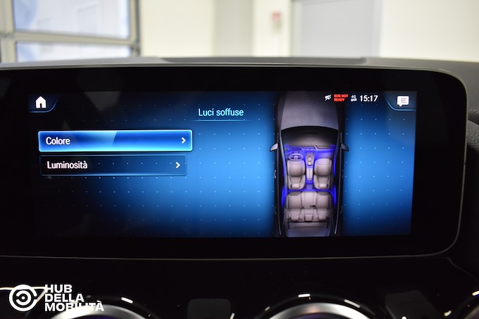 MERCEDES-BENZ B 180 d Automatic Premium